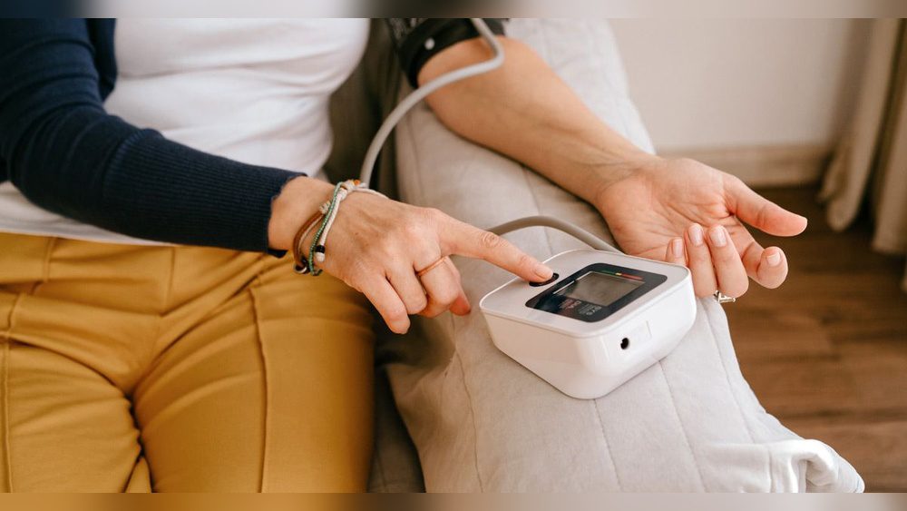 How to Check Blood Pressure at Home: Easy DIY Guide